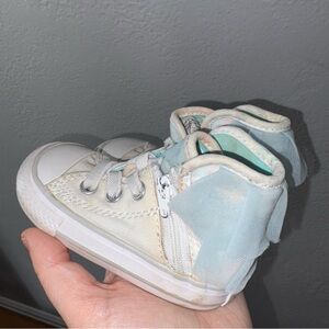Baby Converse High-Top Sneakers with Tulle Accent Cutie sz 4